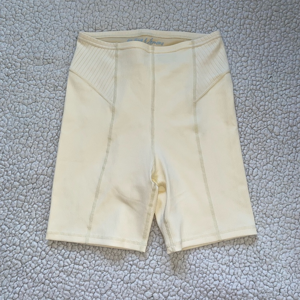 For love and lemons Cream Biker Shorts